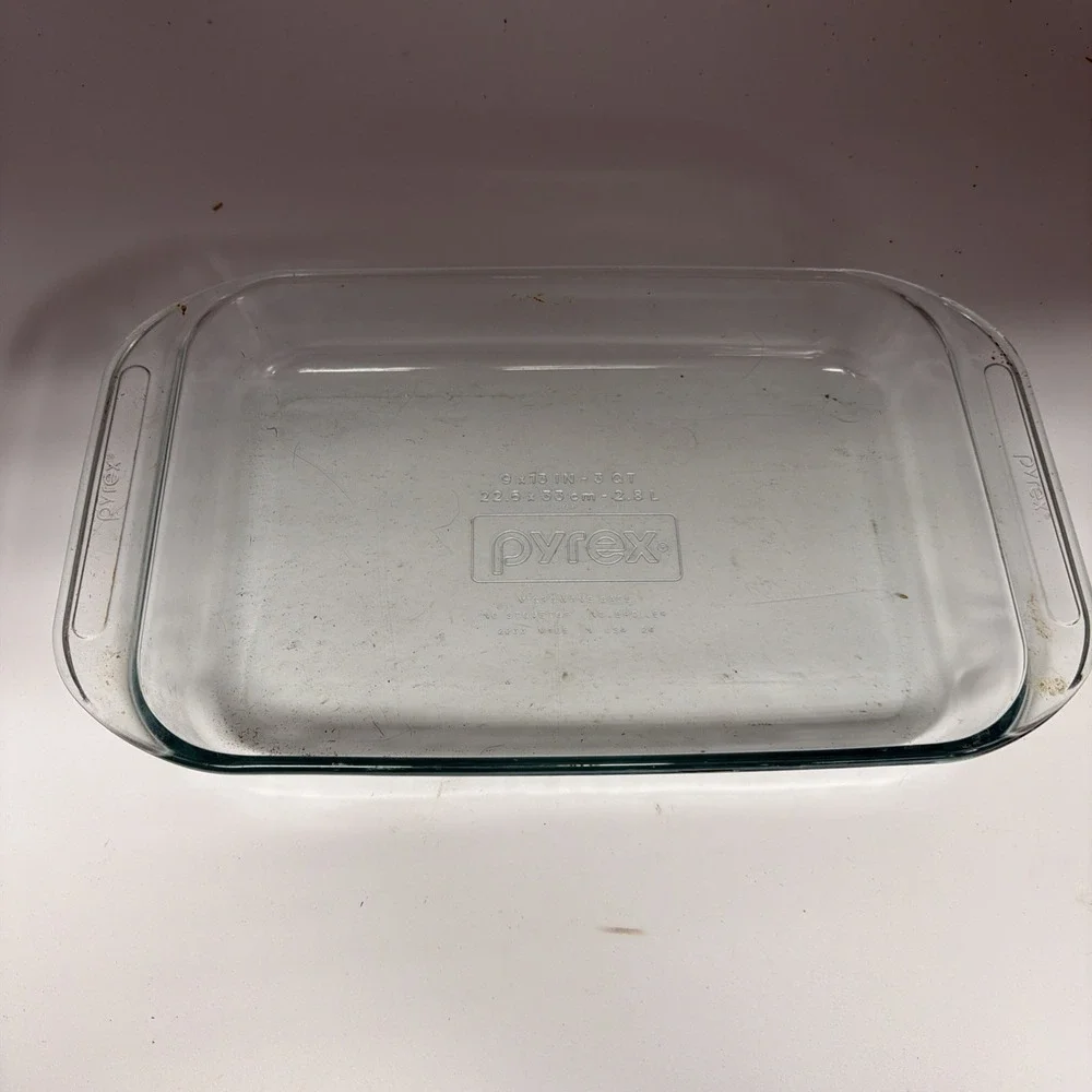 Pyrex 2233 Clear Glass 3QT Casserole Dish 9x13×2 - Made In USA, No Lid